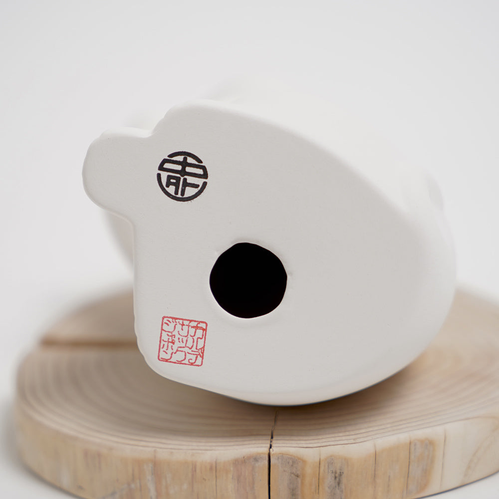 Fragrant Maneki Neko - Cypress Hiba-Japan-Best.net-Right Hand-Japan-Best.net