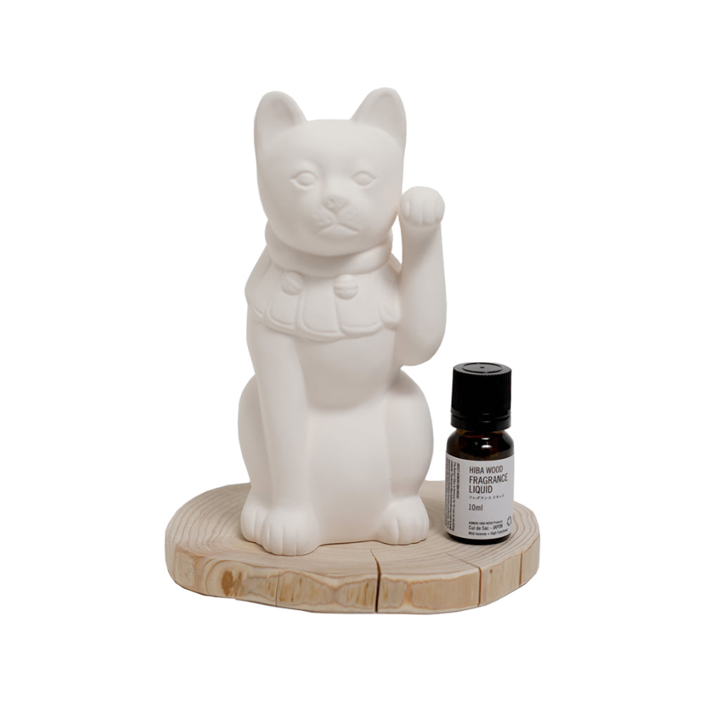 Fragrant Maneki Neko - Cypress Hiba-Japan-Best.net-Right Hand-Japan-Best.net