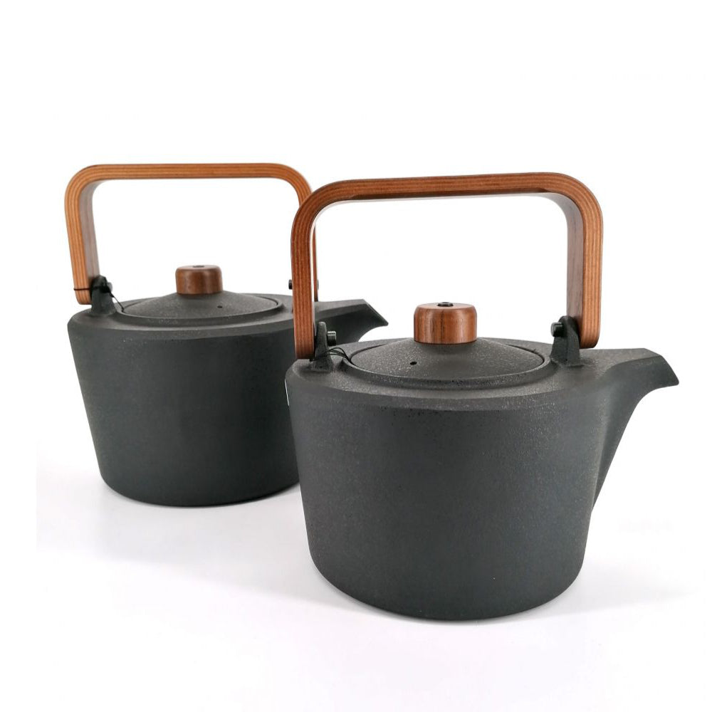 Cast Iron Tea Kettle with Wooden Handle : Pre-Order-Chushin Kobo Iron Kettles-1.4L Kettle - White Oak Handle-Japan-Best.net