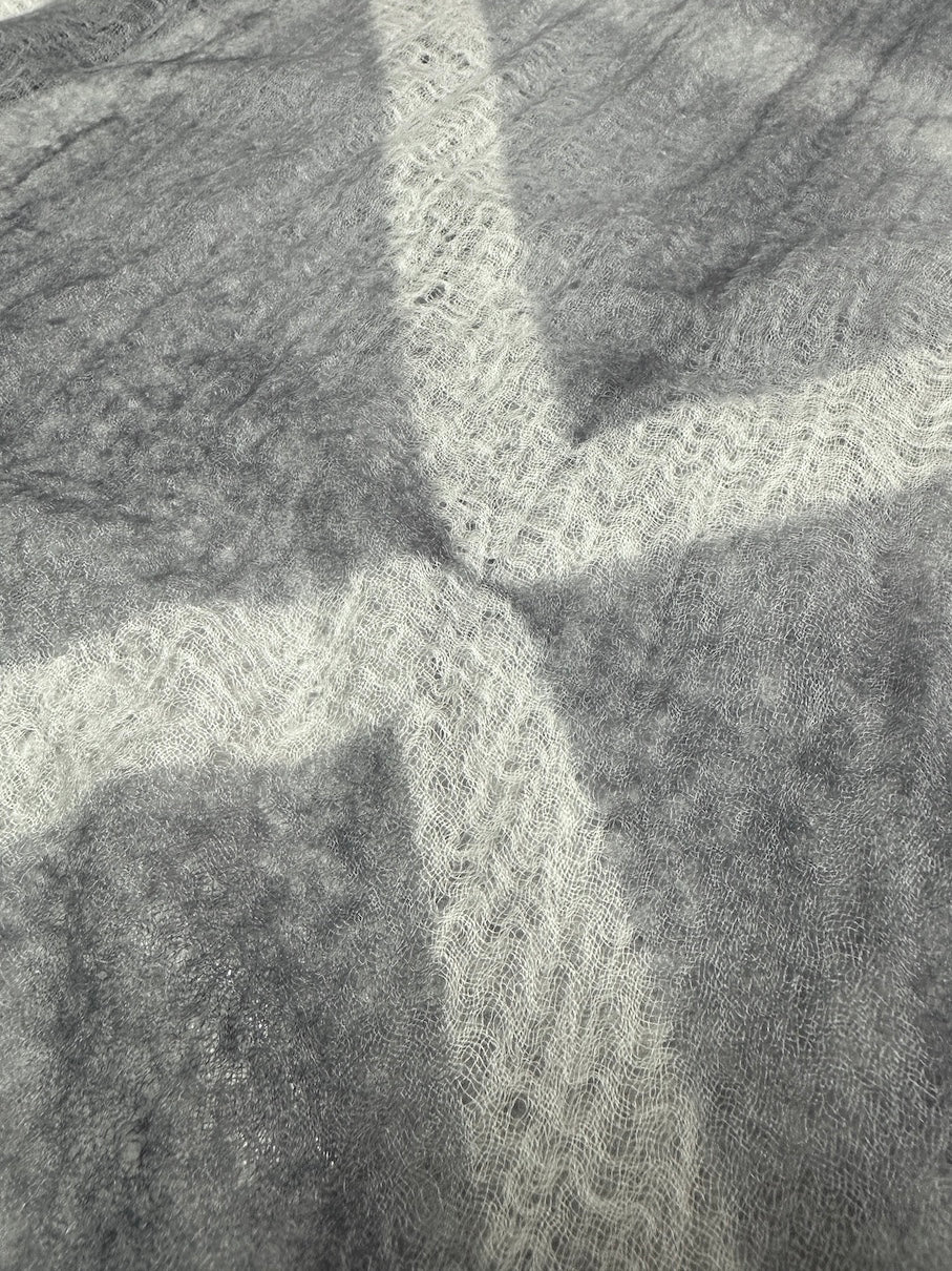 Suzusan Hand Woven Feather Weight Cashmere Shawl - Itajime Shibori-www.Japan-Best.net-Japan-Best.net