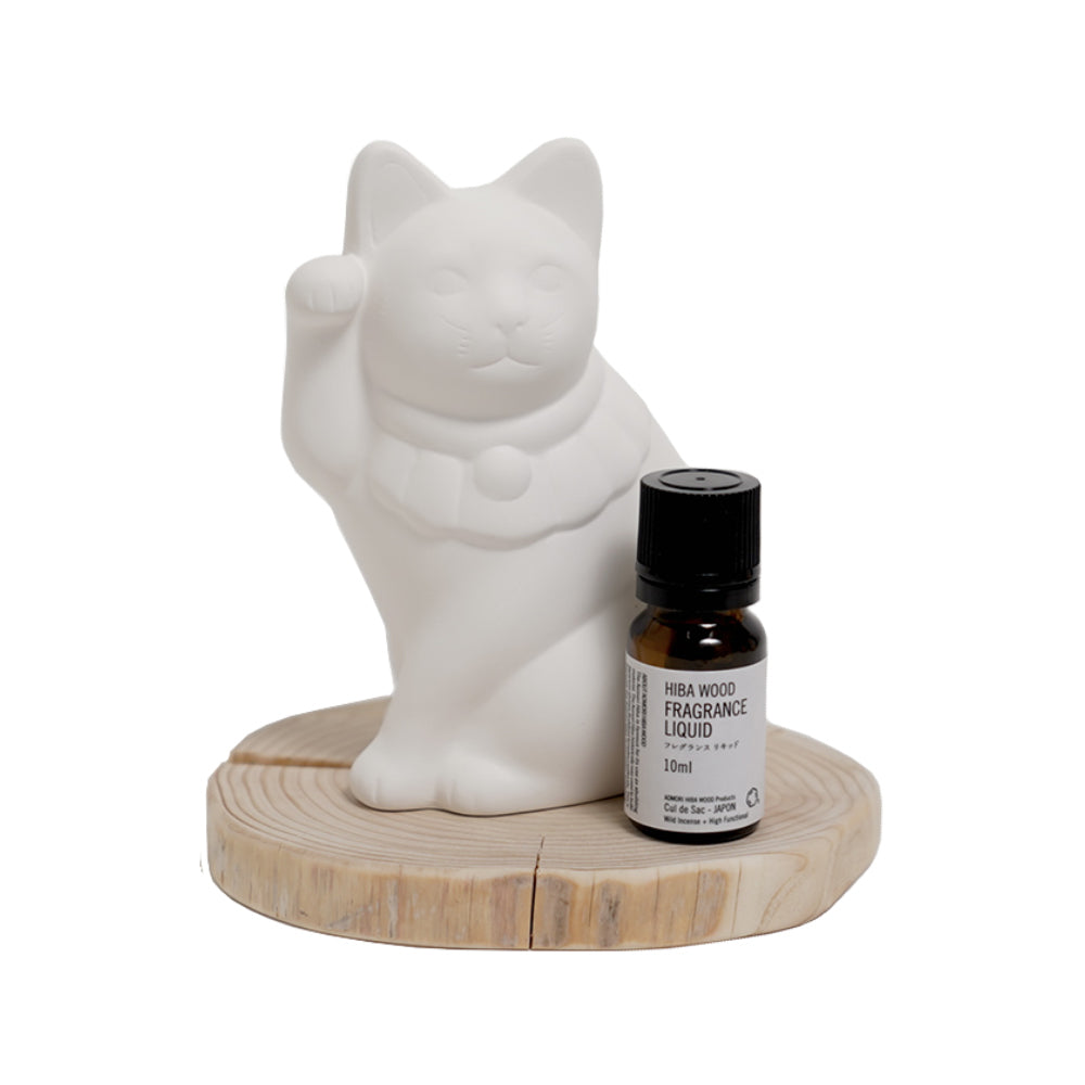Fragrant Maneki Neko - Cypress Hiba-Japan-Best.net-Right Hand-Japan-Best.net