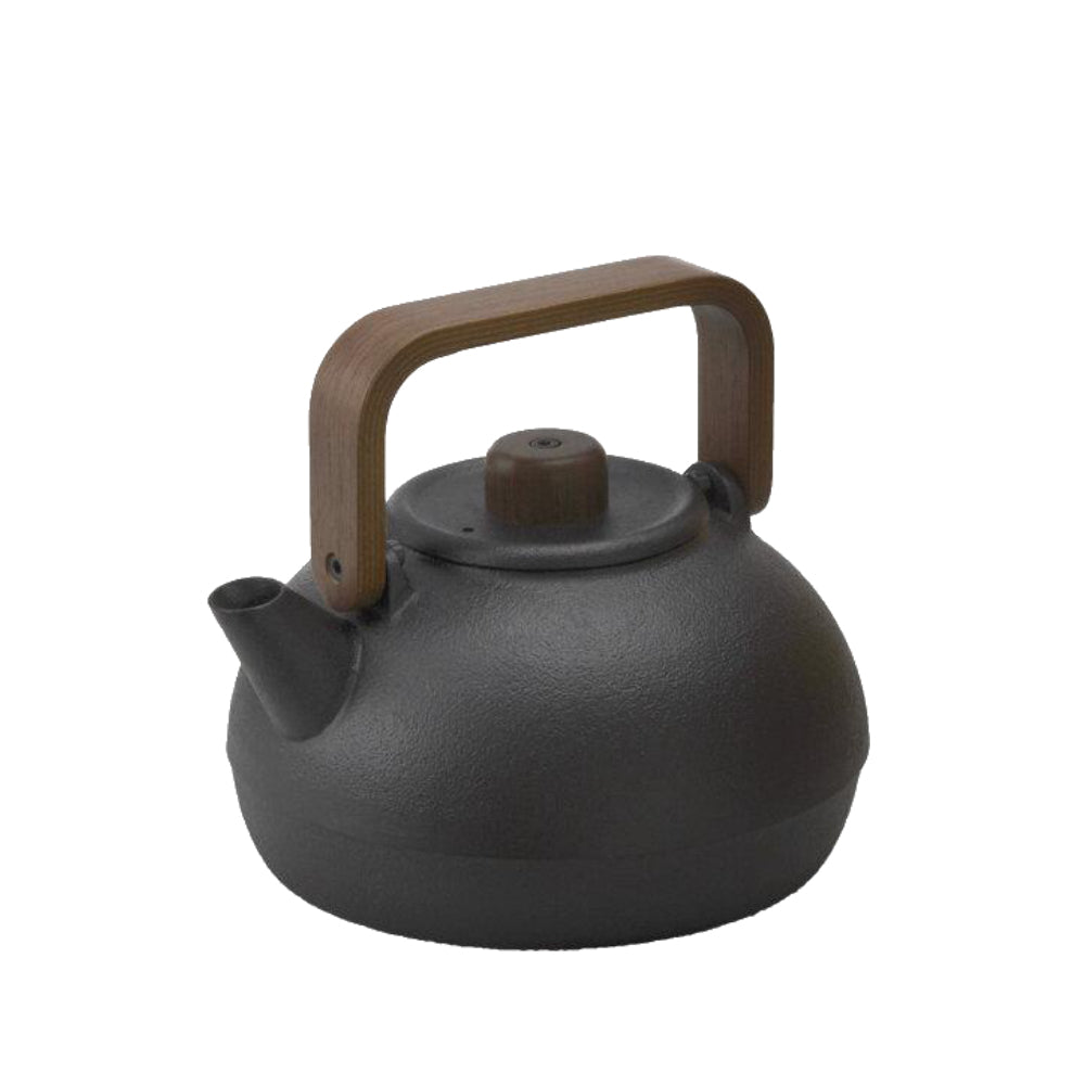 https://www.japan-best.net/cdn/shop/files/Pre-Order-Cast-Iron-Round-Tea-Kettle-with-Wooden-Handle-Chushin-Kobo-Iron-Kettles-1_8L-Kettle-Walnut-Handle-3.jpg?v=1690299548&width=1000